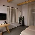 Andromeda 4*