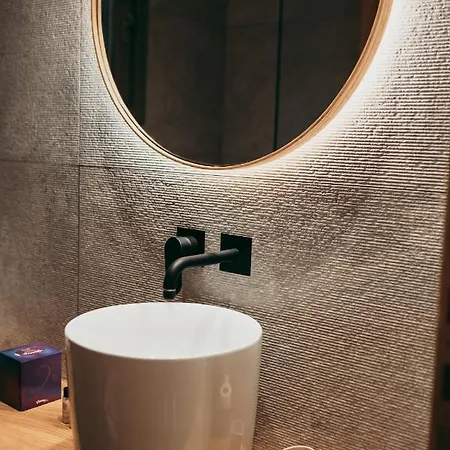 Ξενοδοχείο με διαμερίσματα Andromeda 4*